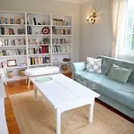 Apartment Camelias, De Charme *