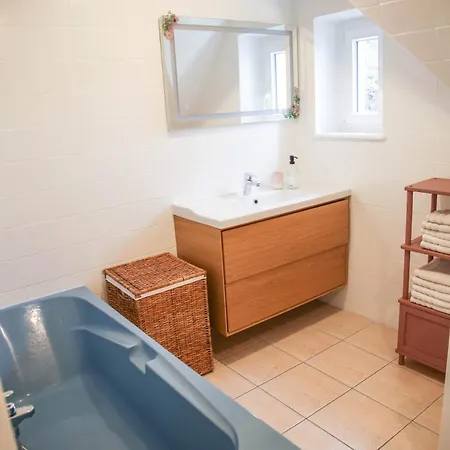 Camelias, De Charme * Mittelwihr